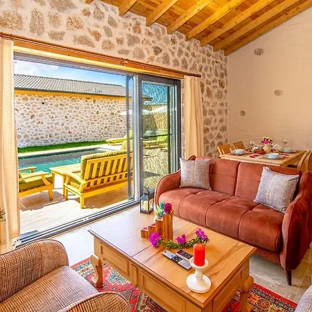 Canoezue 1 Vila Fethiye